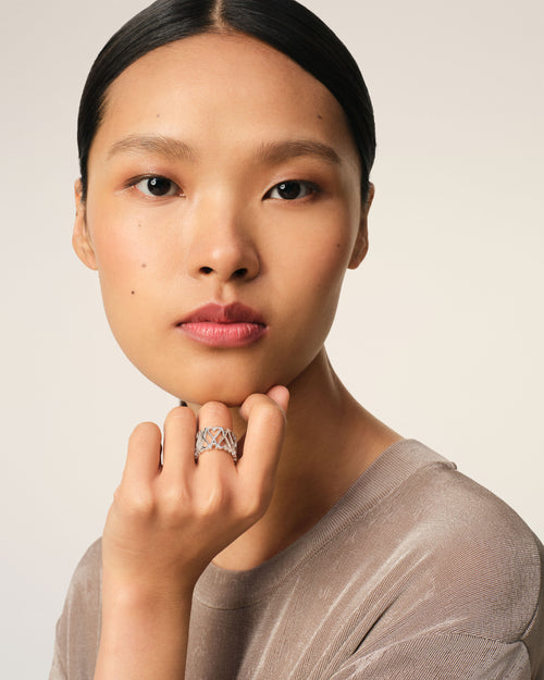                                     Anillo Ami de Cœur de latón plateado - 3                                 - Ami Paris