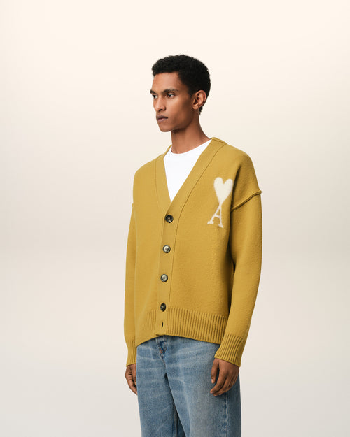 Ami de Coeur Strickjacke aus Wolle in Mustard - 6 - Ami Paris
