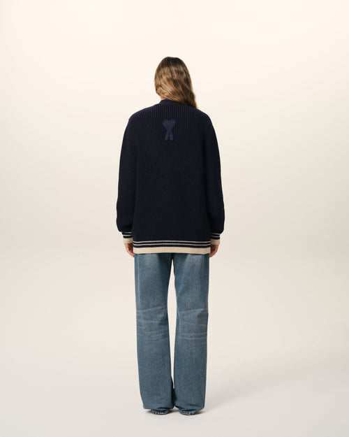 Gerippter Pullover aus Wolle in Navy - 11 - Ami Paris