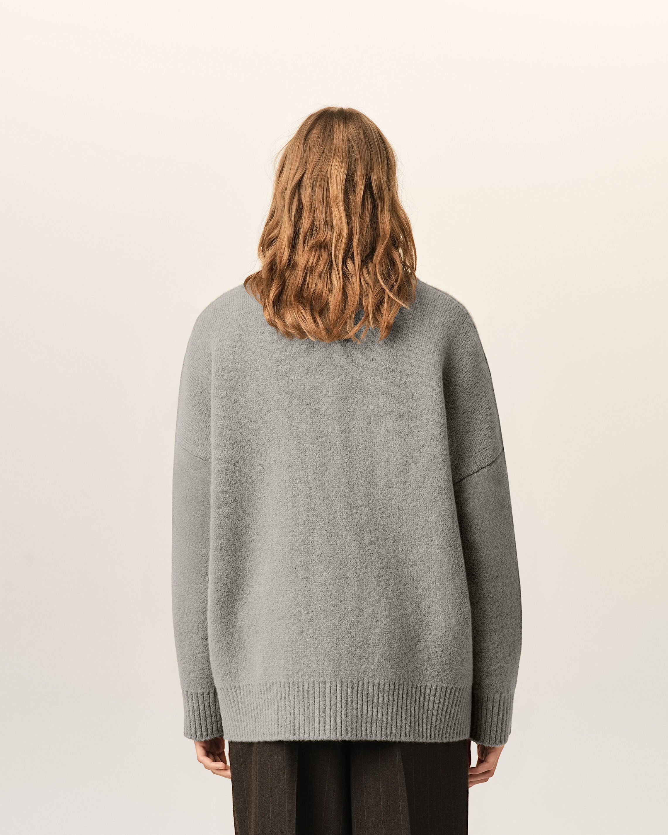 Ami de Coeur Cardigan aus grauem Alpaka - 11