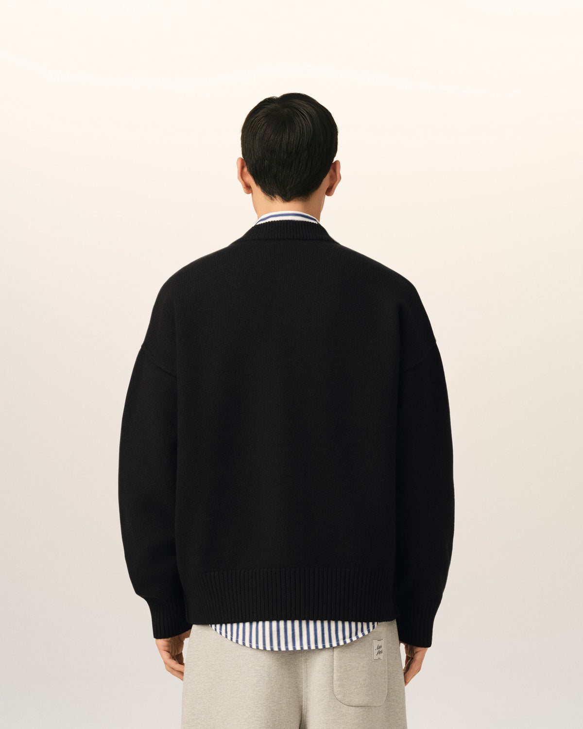 Black crewneck wool cardigan with Ami de Coeur - 5