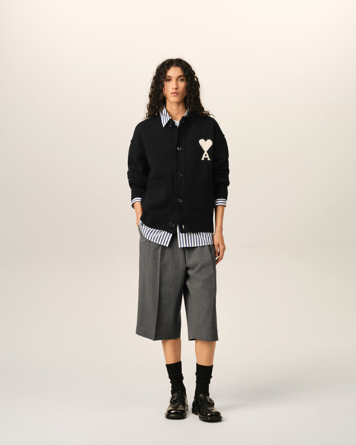 Black crewneck wool cardigan with Ami de Coeur - 9