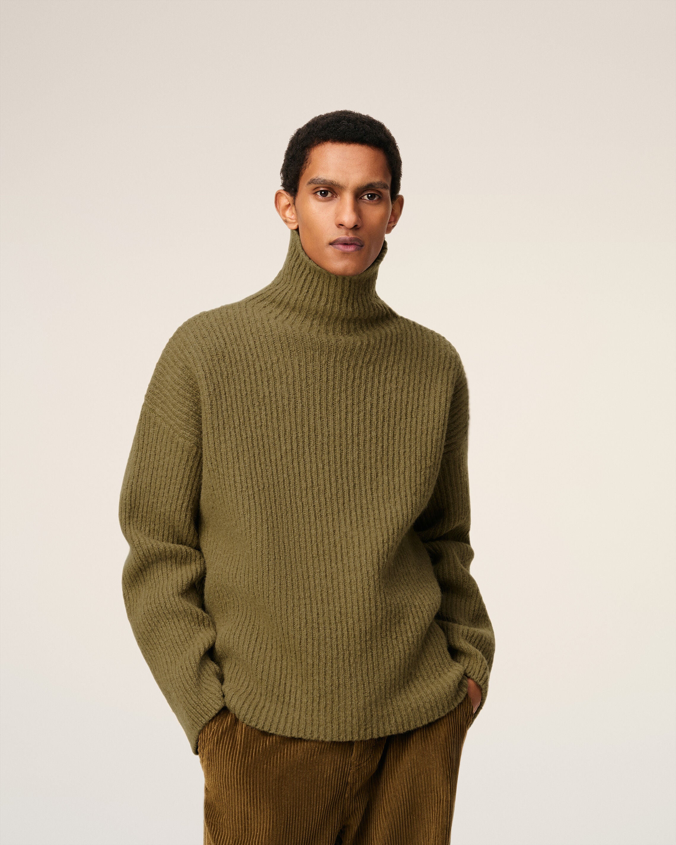 BRONZE Green Wool Funnel Neck Sweater | AMI PARIS