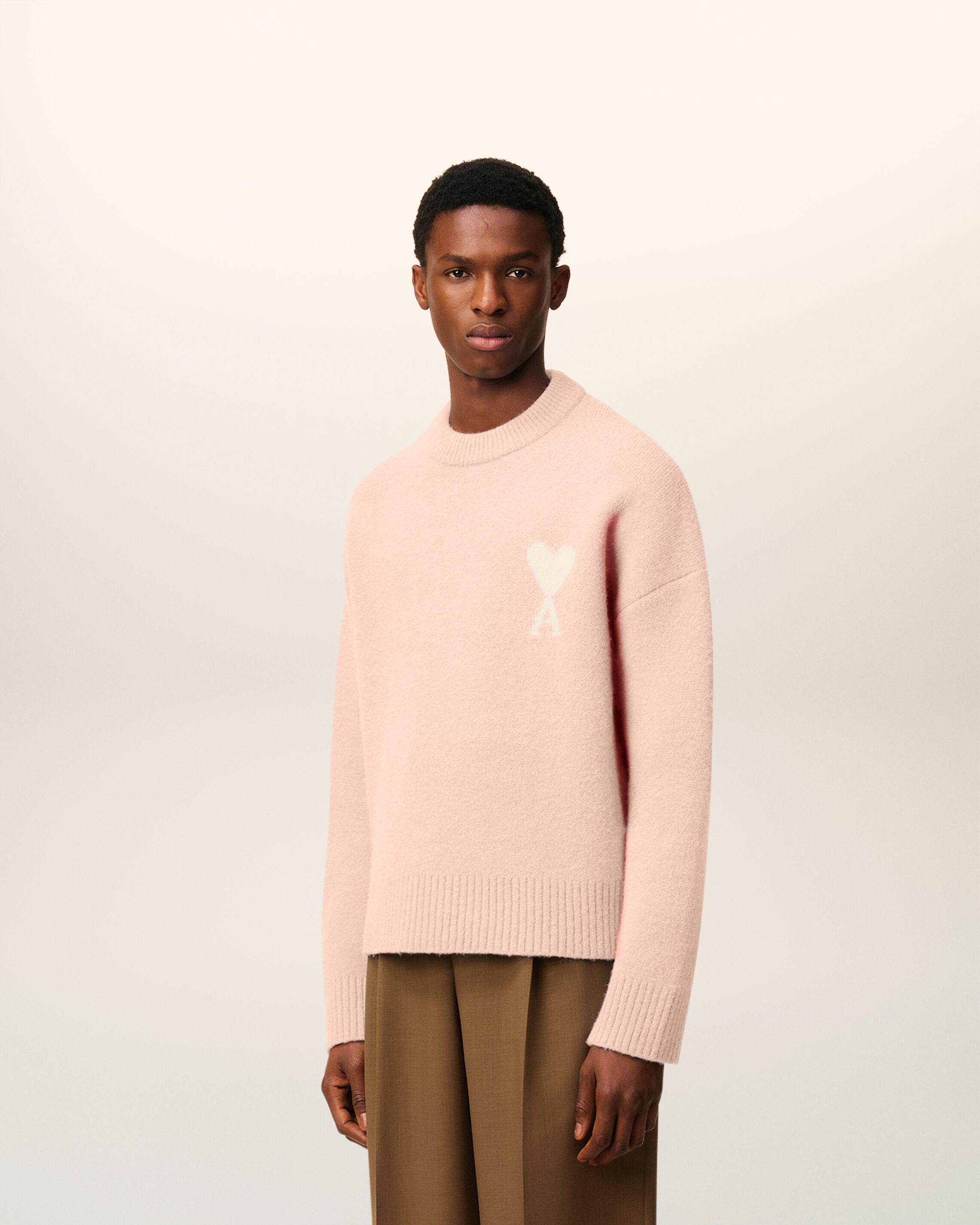6807-POWDER/OFF WHITE Pink Alpaca Ami De Coeur Crewneck Sweater