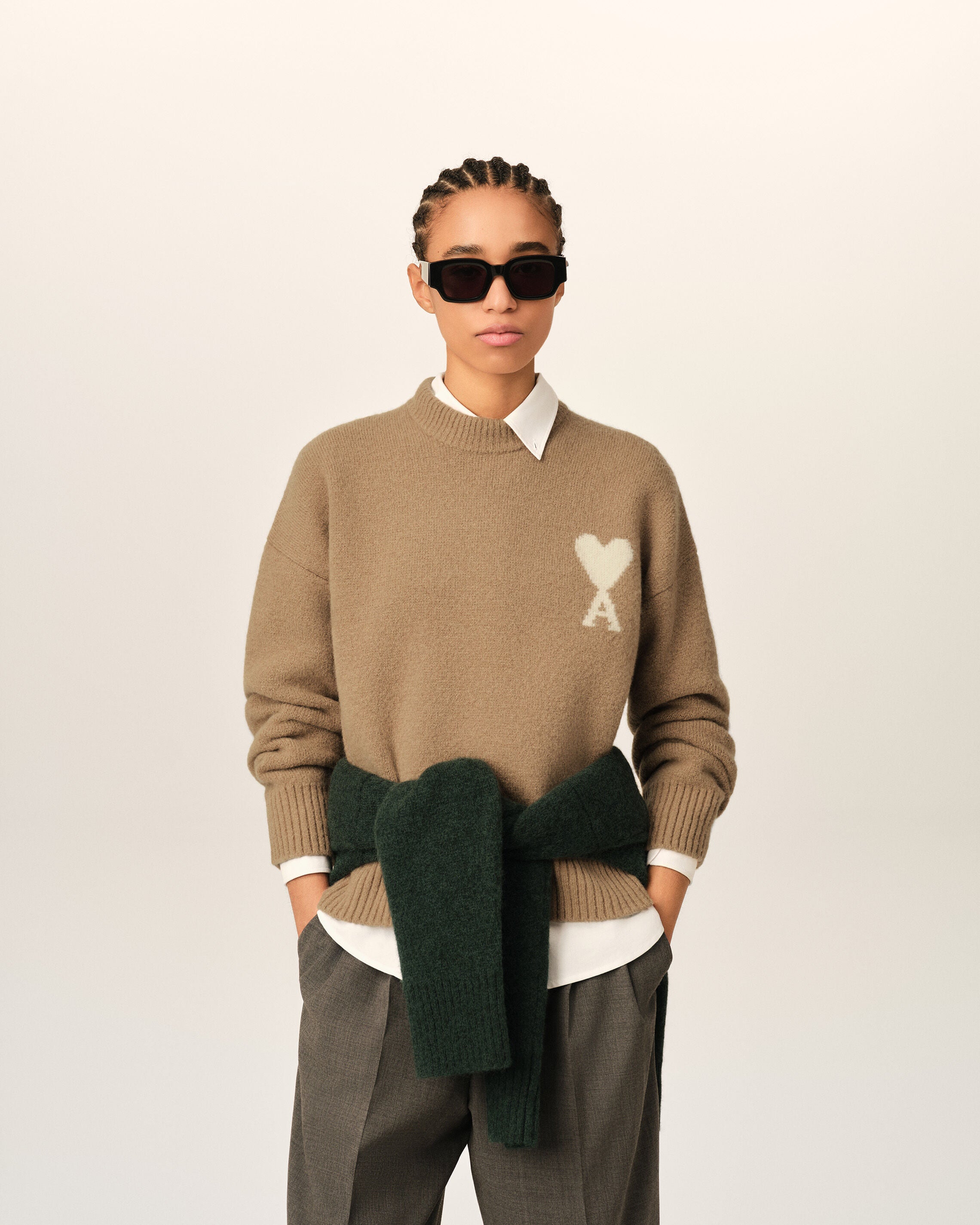 Beige crewneck alpaca sweater with Ami de Coeur - 8