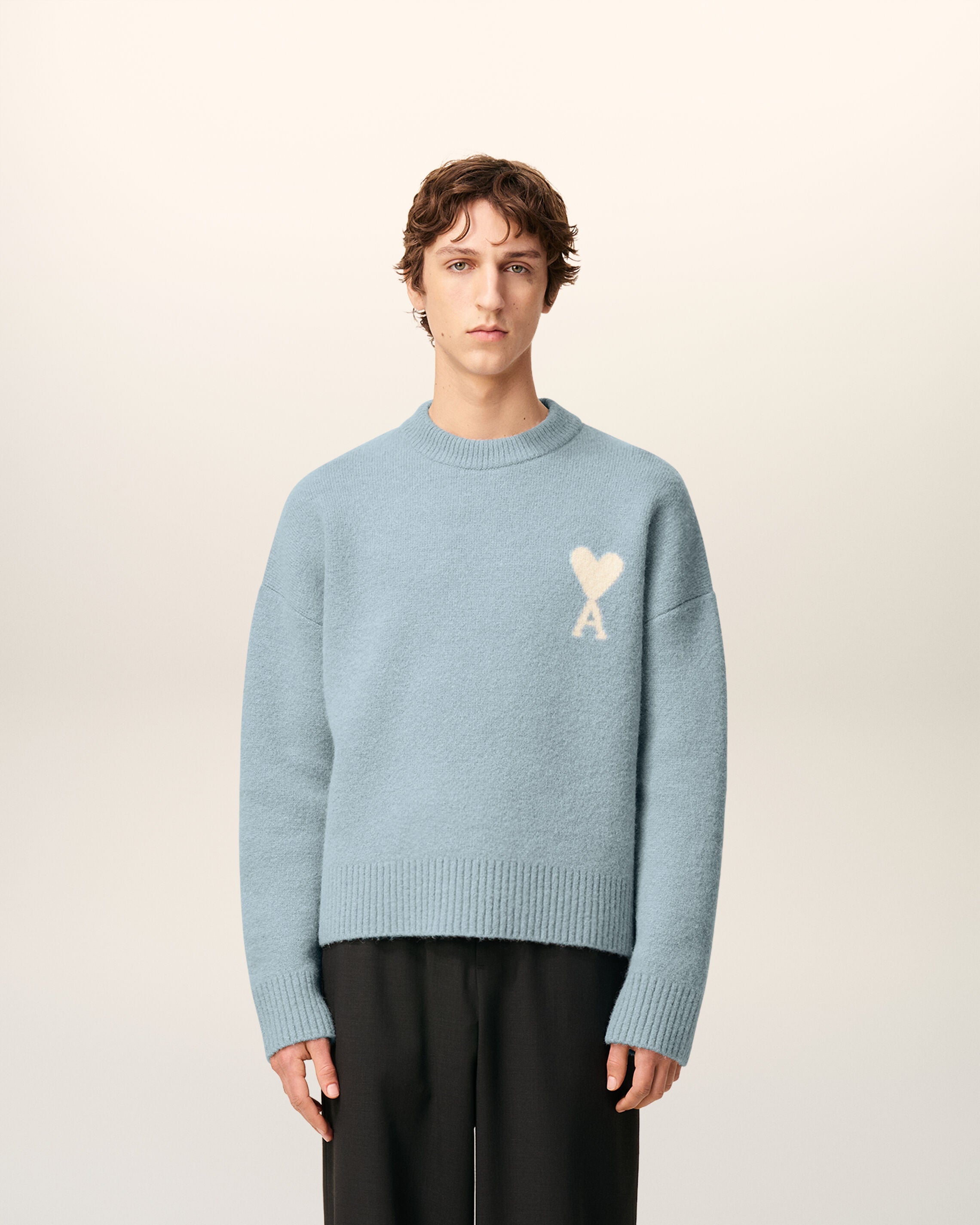 4509-SKY/OFF WHITE Blue Alpaca Ami De Coeur Crewneck Sweater | AMI