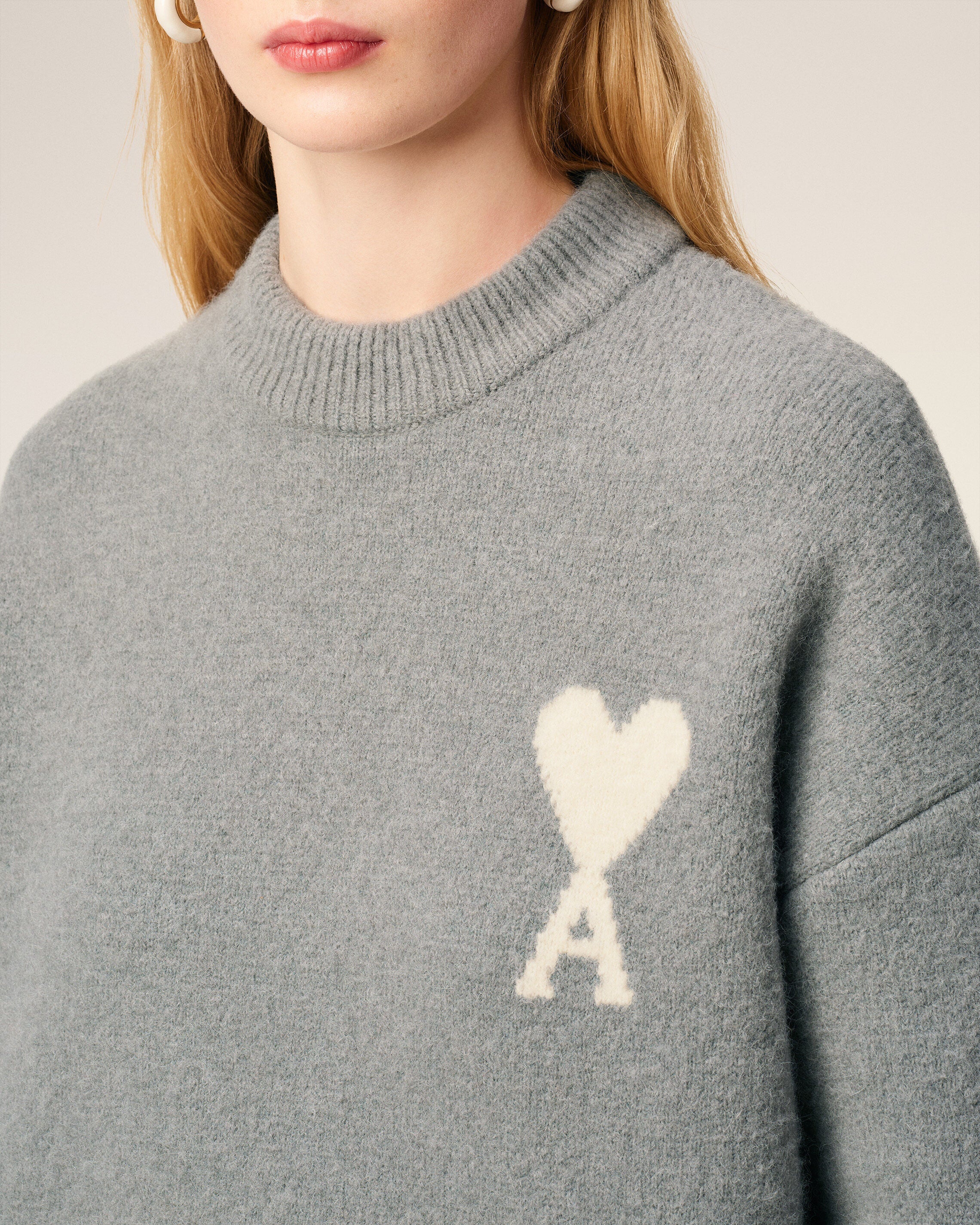 グレー アルパカ Ami De Coeur クルーネック セーター グレー/オフ