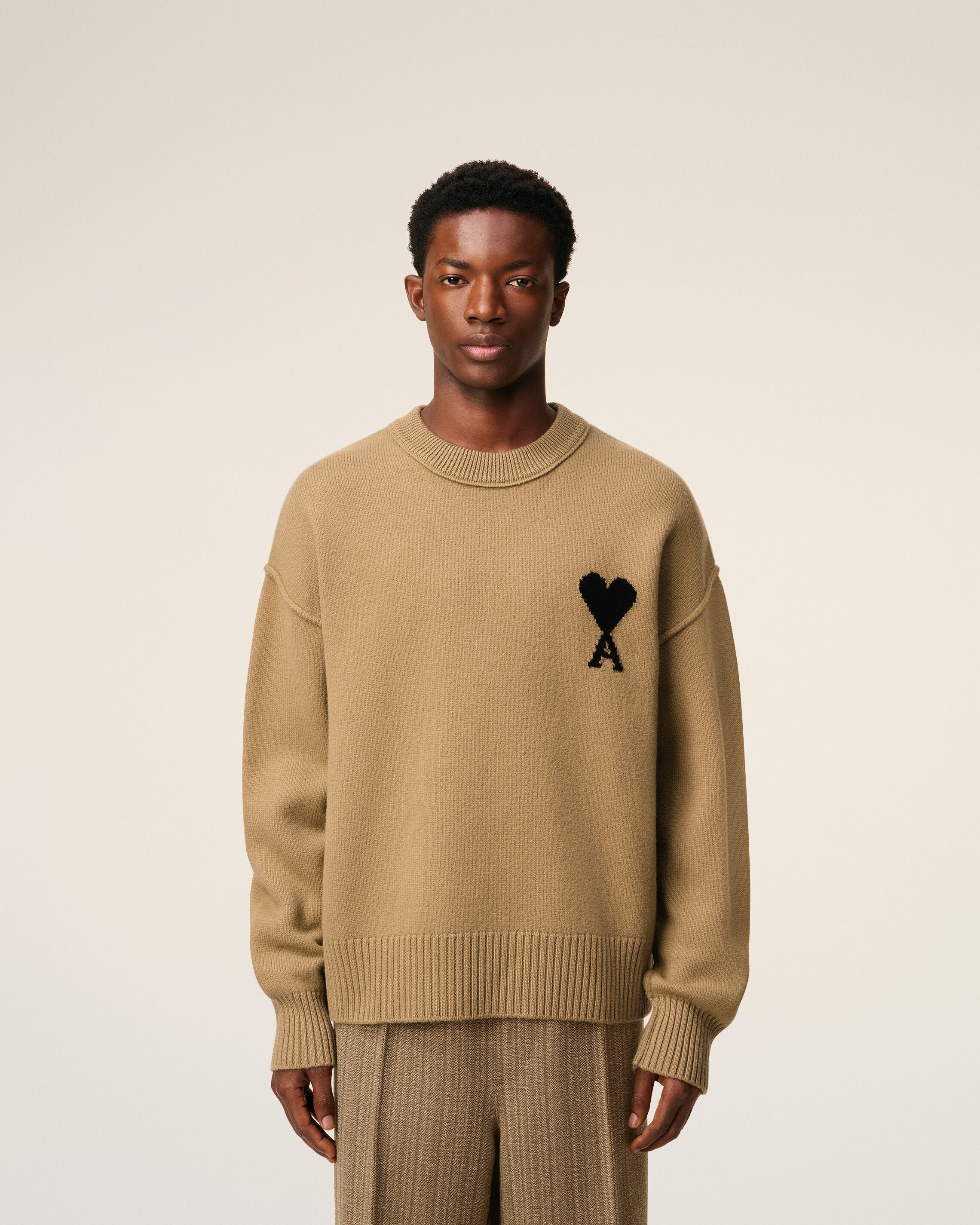 ブラウン ウール Ami De Coeur クルーネック セーター キャメル