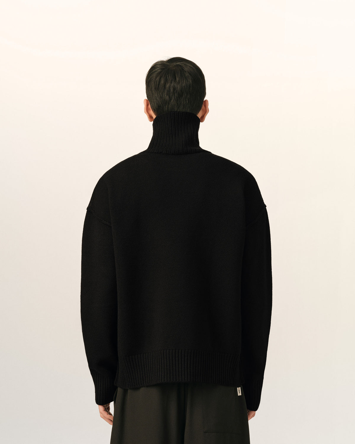 Black funell neck wool sweater with Ami De Coeur - 5