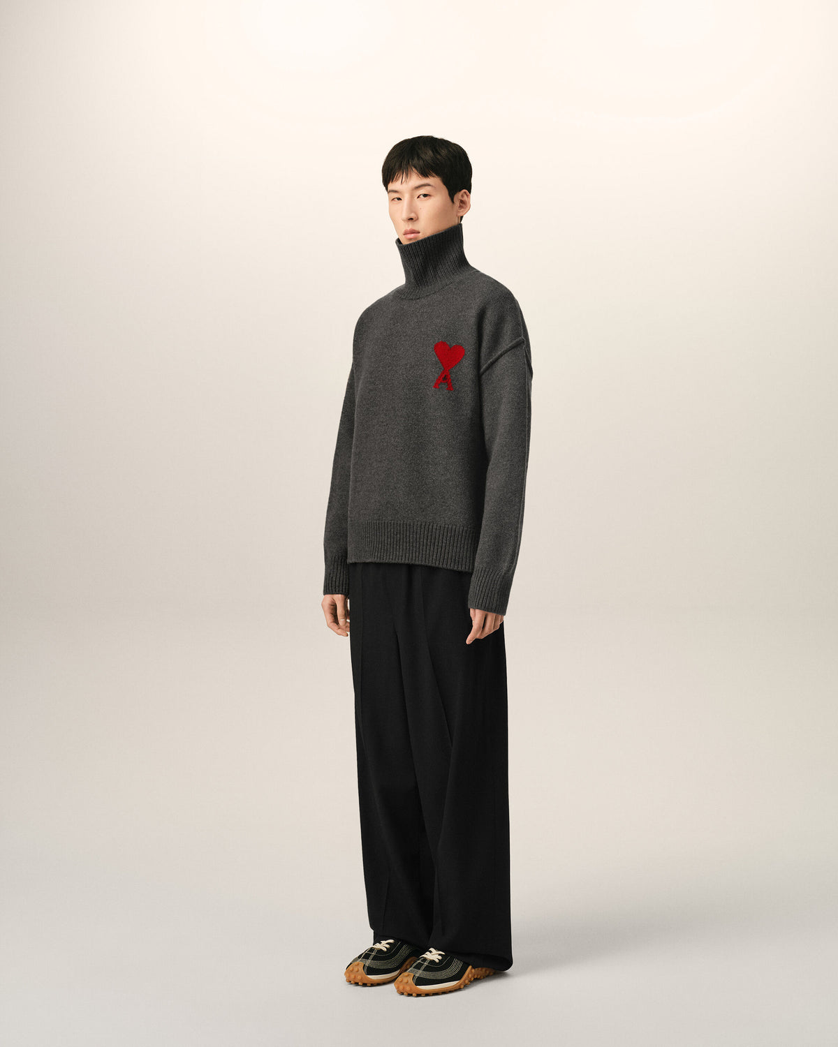 Grey funell neck wool sweater with Ami De Coeur - 6