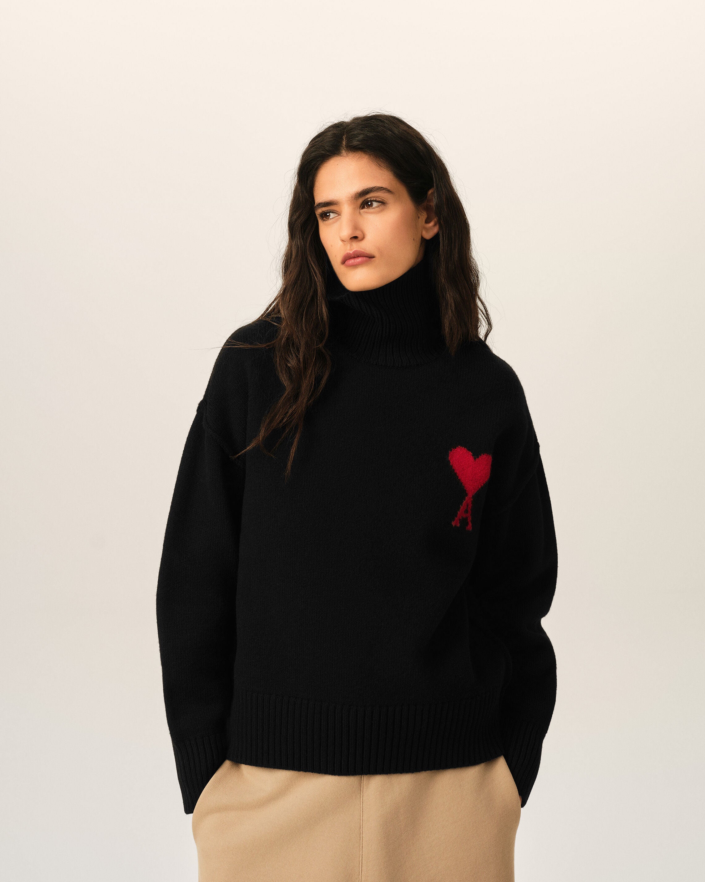 Black funell neck wool sweater with Ami De Coeur - 8