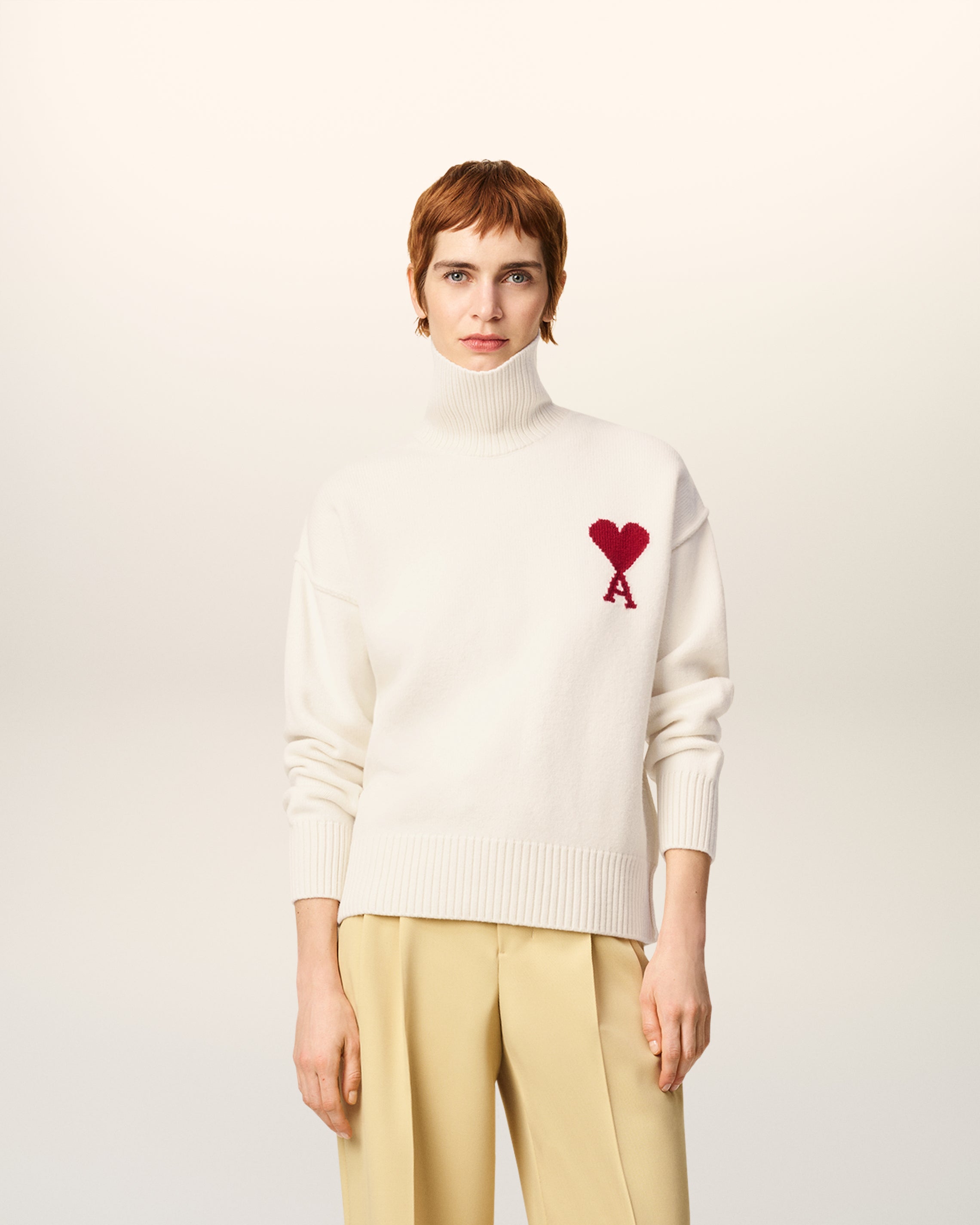 ホワイト ウール Ami De Coeur ファネルネック セーター オフホワイト
