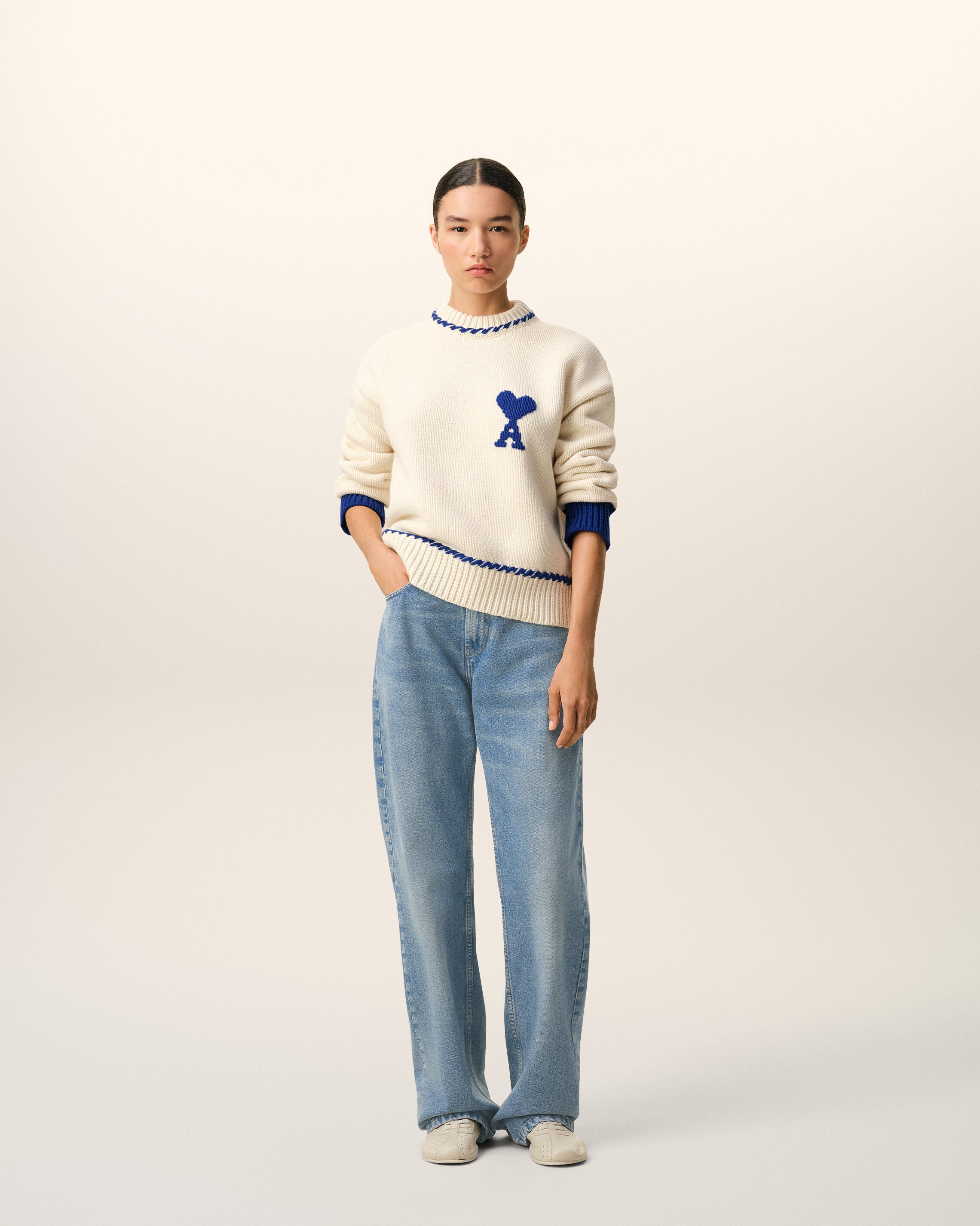 オフィシャルサイト | AMI PARIS