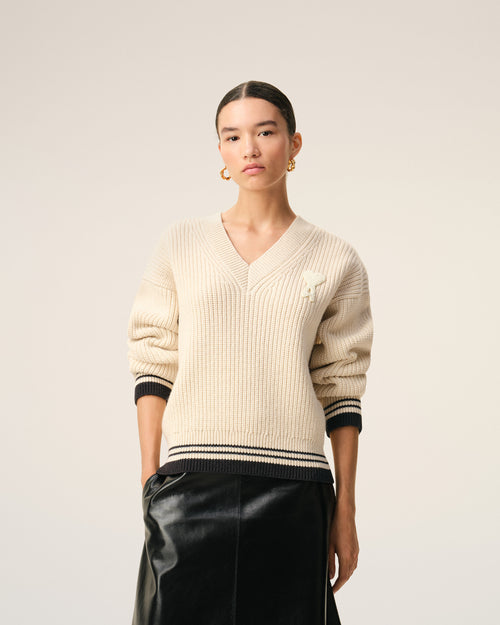 Pull Blanc Col V Ami De Coeur en Laine Côtelée - Femme - 9 - AMI Paris - Ami Paris