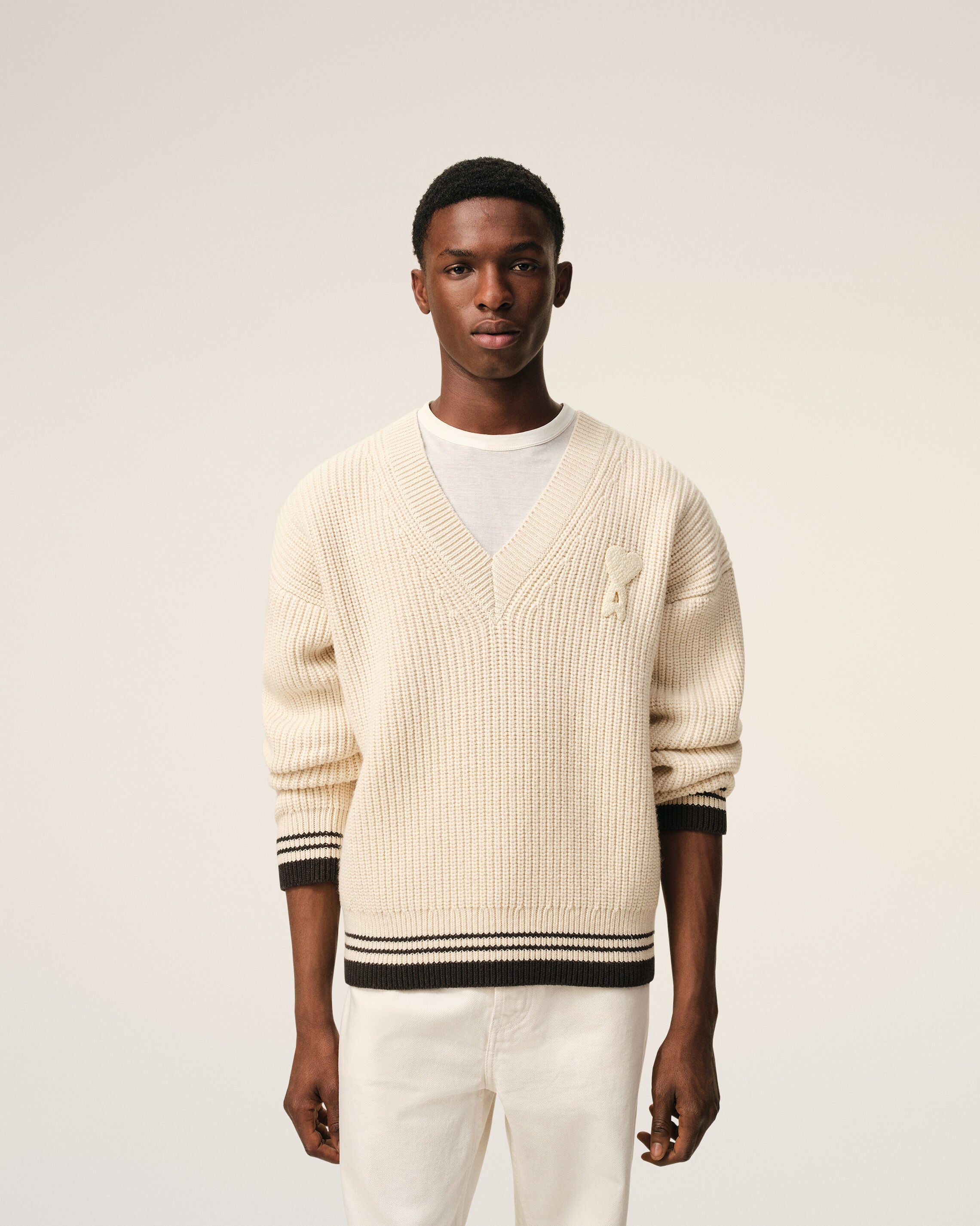 WHITE CREAM White Ribbed Wool V Neck Ami De Coeur Sweater | Ami Paris