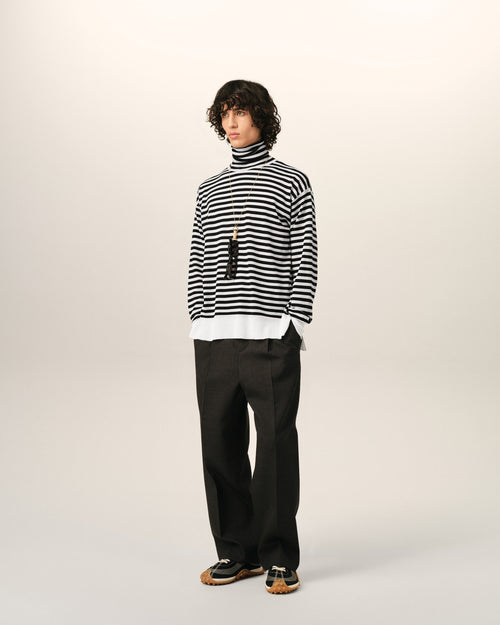 VOIR LA TENUE - 1 - Ami Paris
