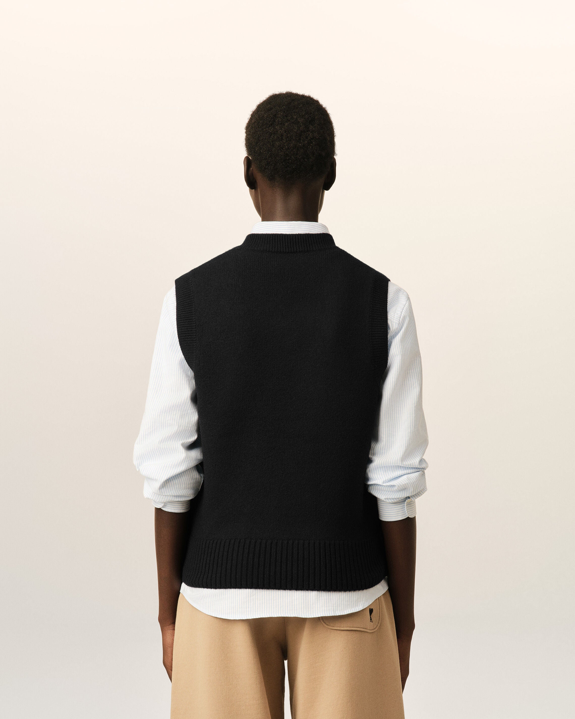 Black sleeveless wool sweater with Ami de Coeur - 12