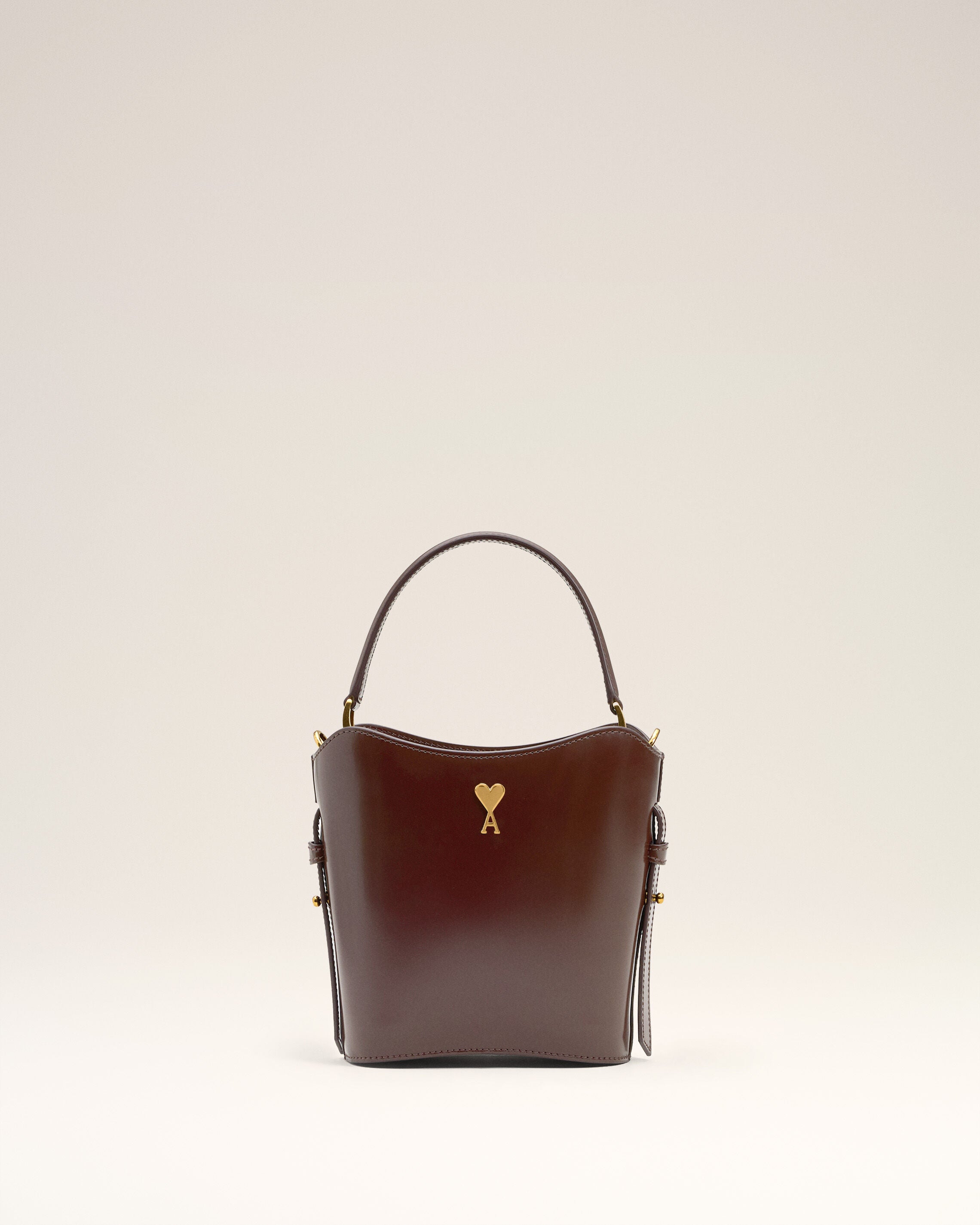 AMI PARIS PARIS バケットバッグ ブラウン レザー ブラック レザー Paris Paris ミニ バケットバッグ ブラック | AMI PARIS