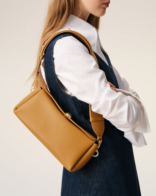                                 Yellow Cow Leather Carrousel Bag - 3                             - Ami Paris