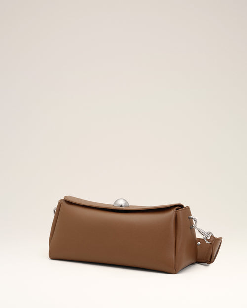 Bolso Carrousel de cuero de becerro marrón - Hombre - 4 - AMI Paris - Ami Paris