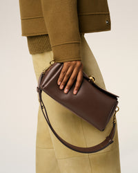 ULL027.AL0103.222_F_2