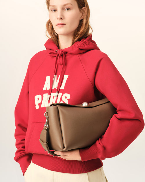 VOIR LA TENUE - 1 - Ami Paris