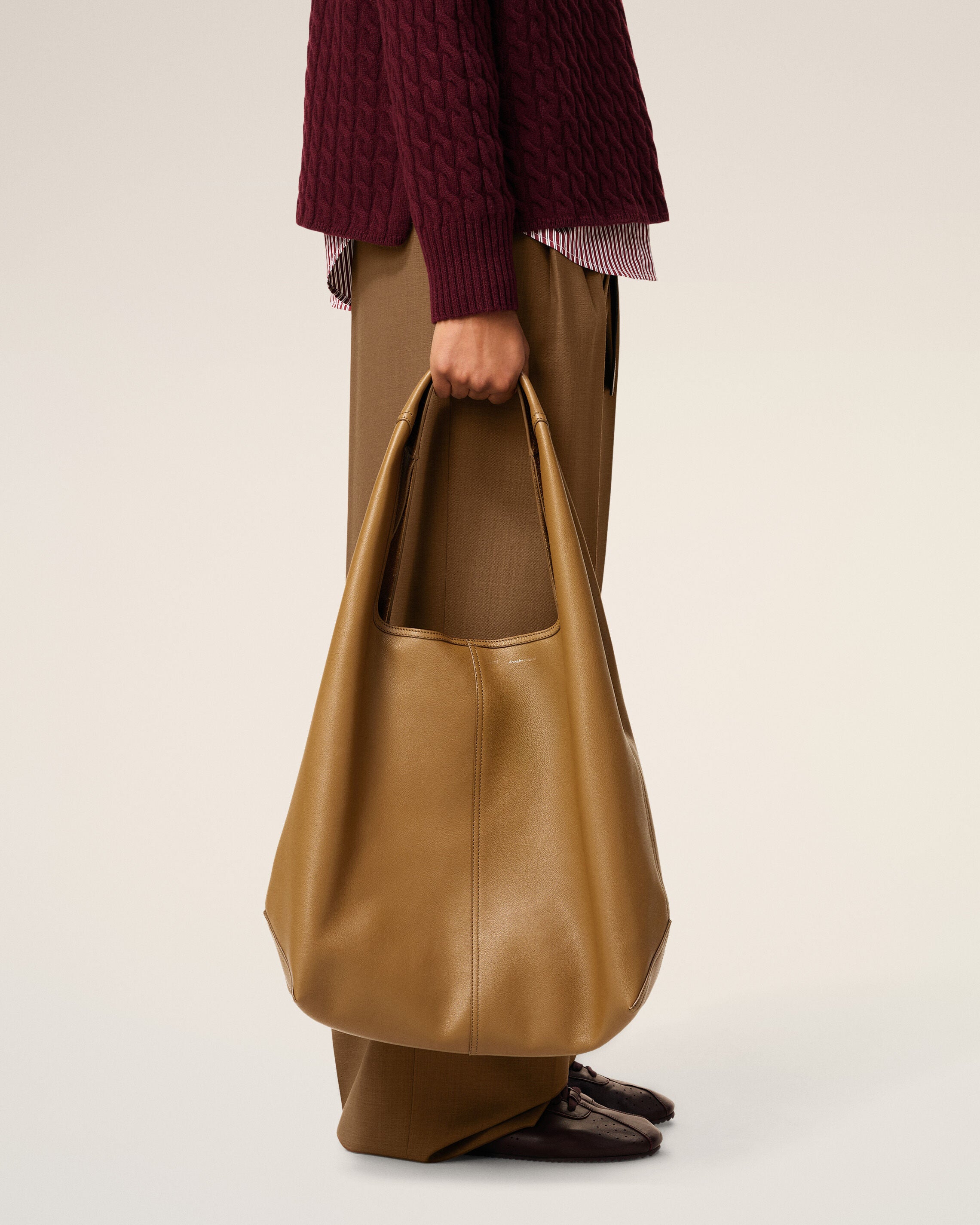 Bolso hobo Etienne de piel flexible amarilla - 2