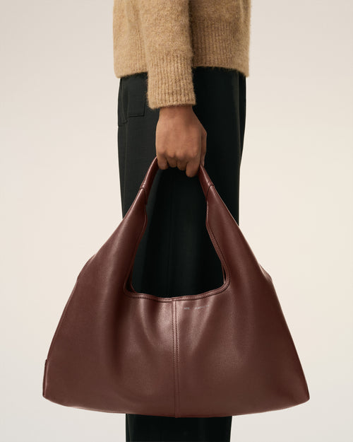 Sac Porté Epaule Bordeaux Etienne En Cuir Souple - 2 - Ami Paris