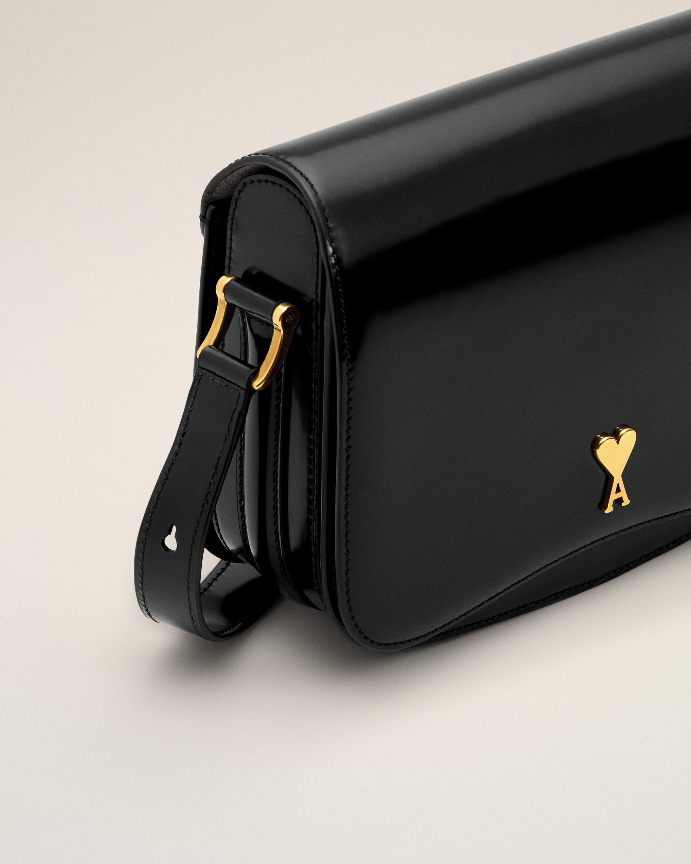 BLACK Black Glazed Leather Paris Paris Bag | AMI PARIS