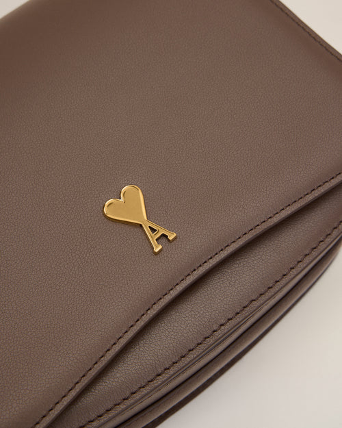 Sac Paris Paris marron en cuir de vachette - Homme - 5 - AMI Paris - Ami Paris