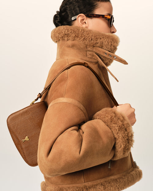 VOIR LA TENUE - 1 - Ami Paris