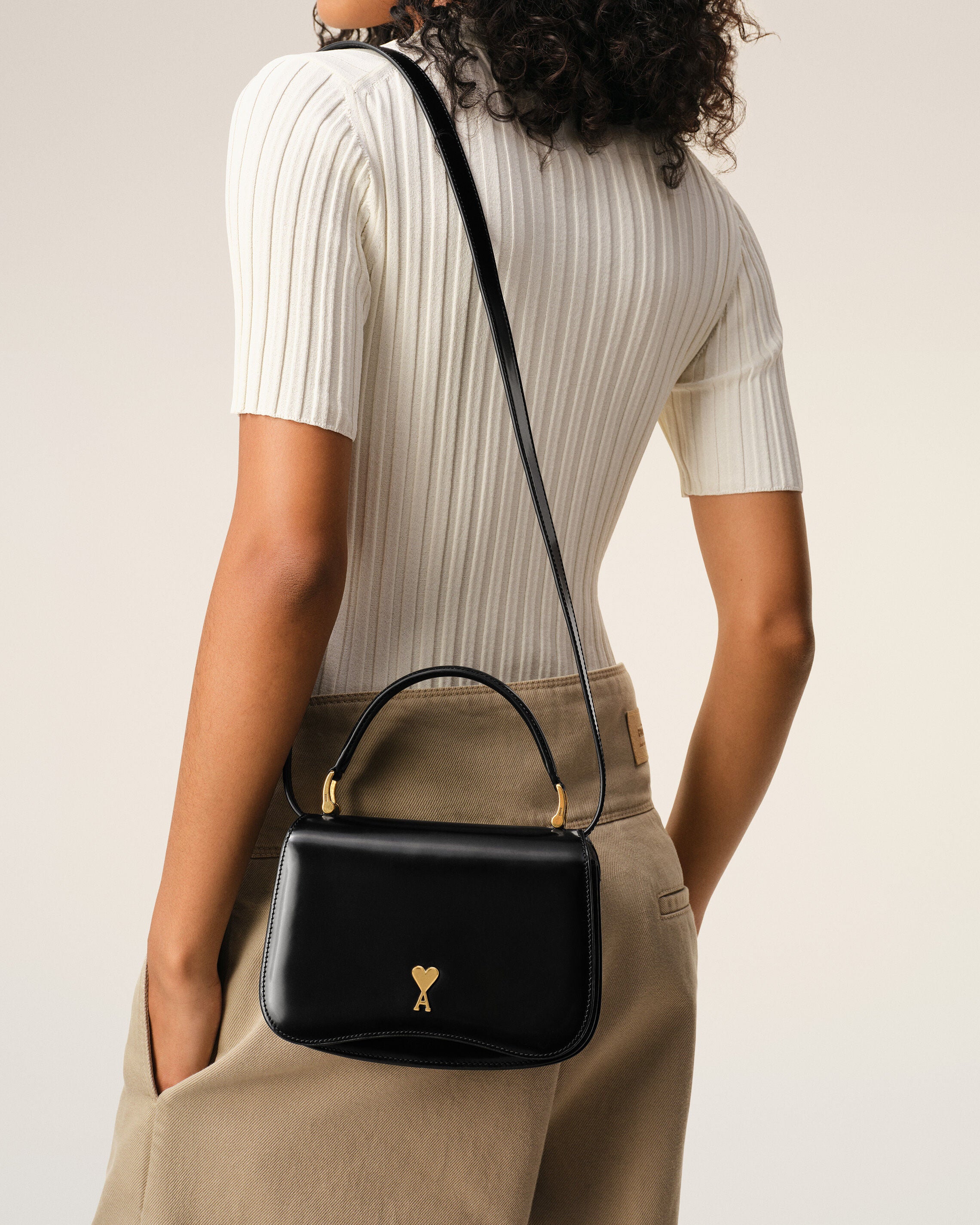 Black Cow Leather Top Handle Paris Paris Bag - 14