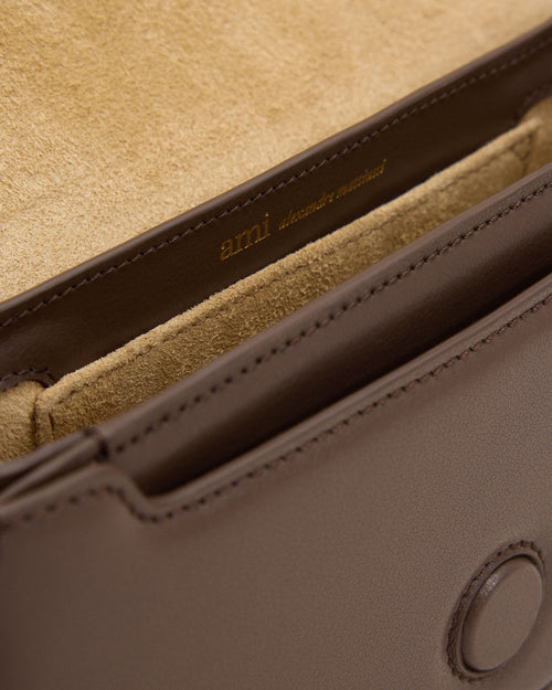 Bolso bandolera Paris Paris de cuero de vaca marrón - Mujer - 12 - AMI Paris - Ami Paris