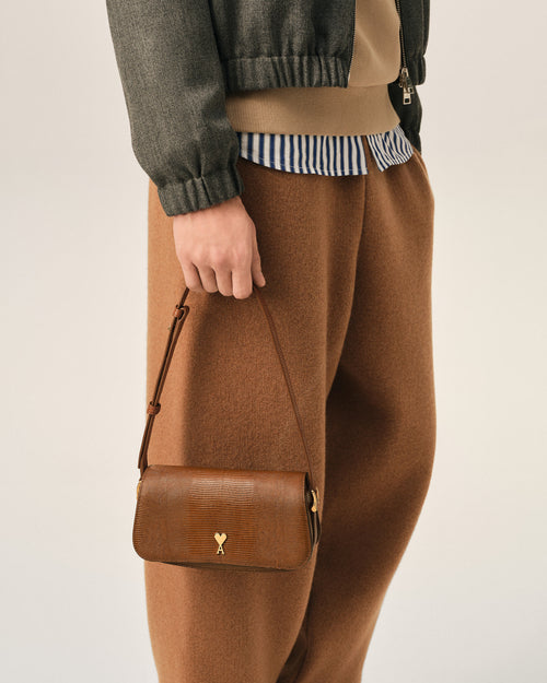 VOIR LA TENUE - 1 - Ami Paris