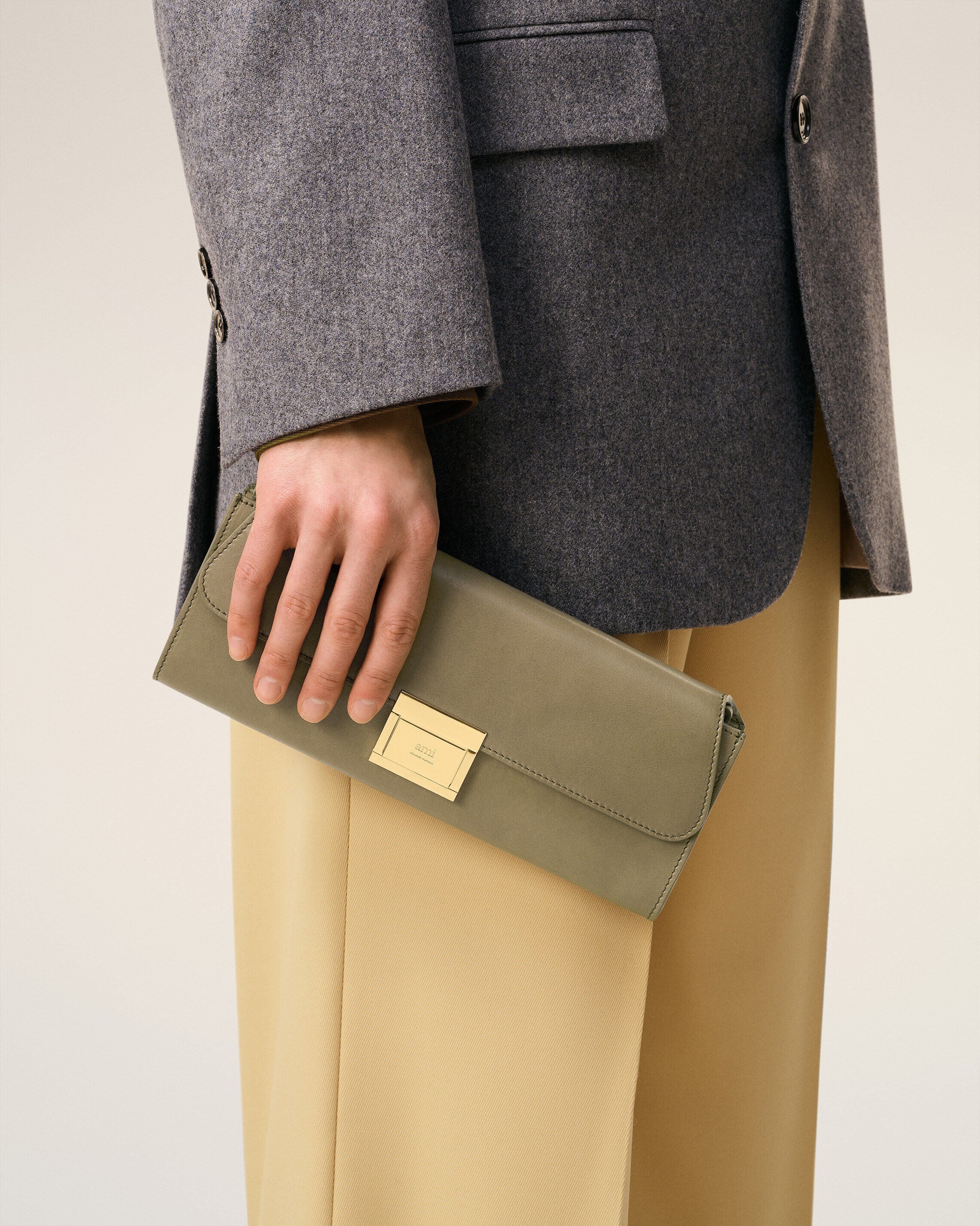 Green Smooth Leather Mimi Pouch - 7