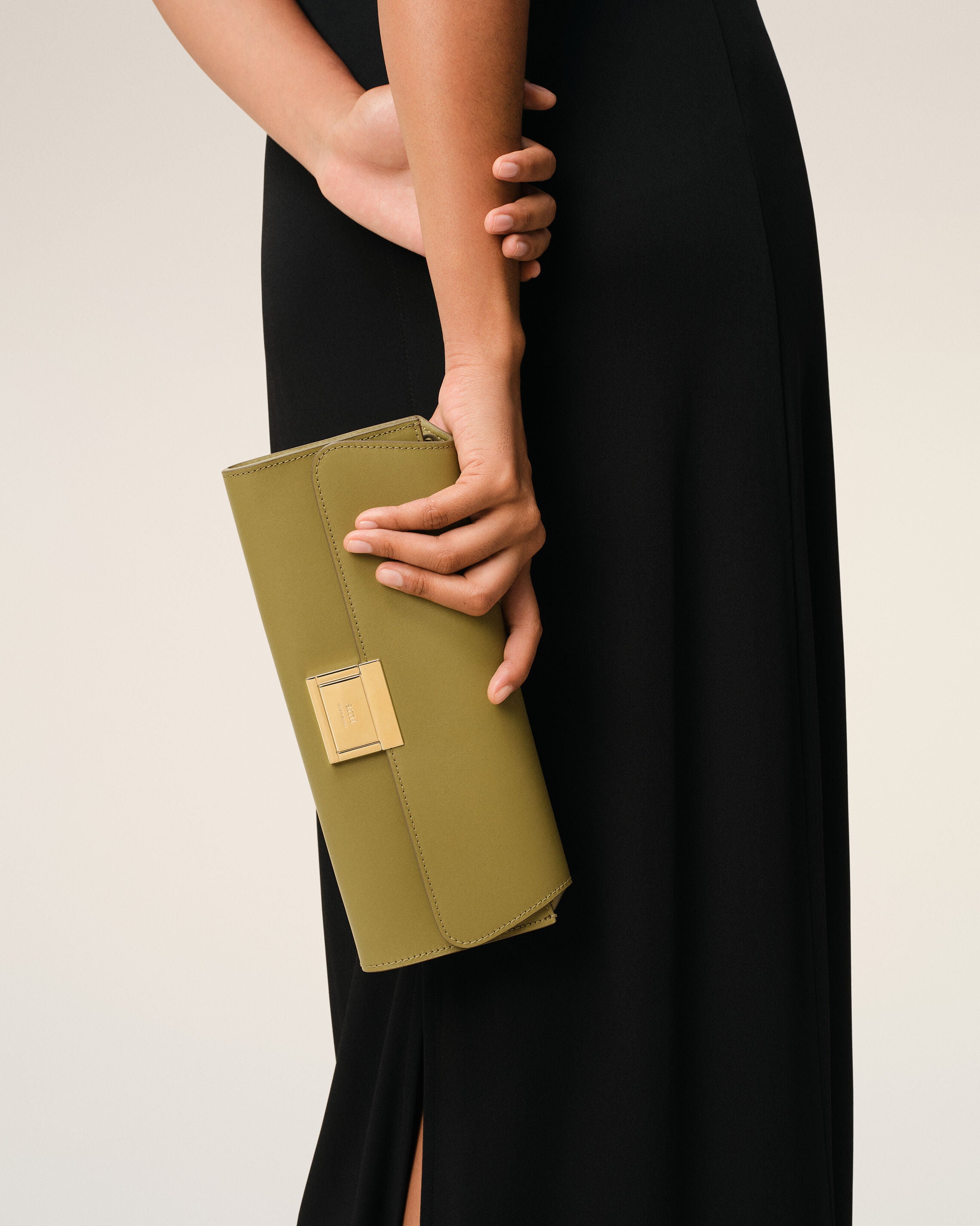 Green Cow Leather Mimi Pouch - 15