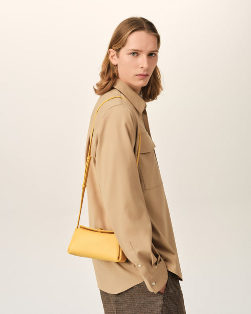 Mini Sac Carrousel jaune en cuir de veau - 2 - Ami Paris