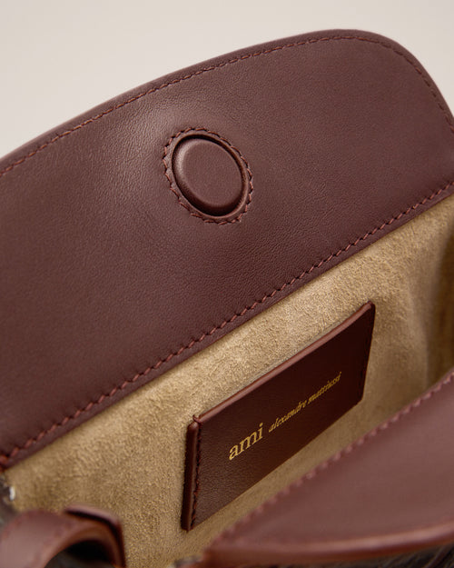 Mini Sac Carrousel marron en cuir de veau embossé crocodile - Femme - 14 - AMI Paris - Ami Paris