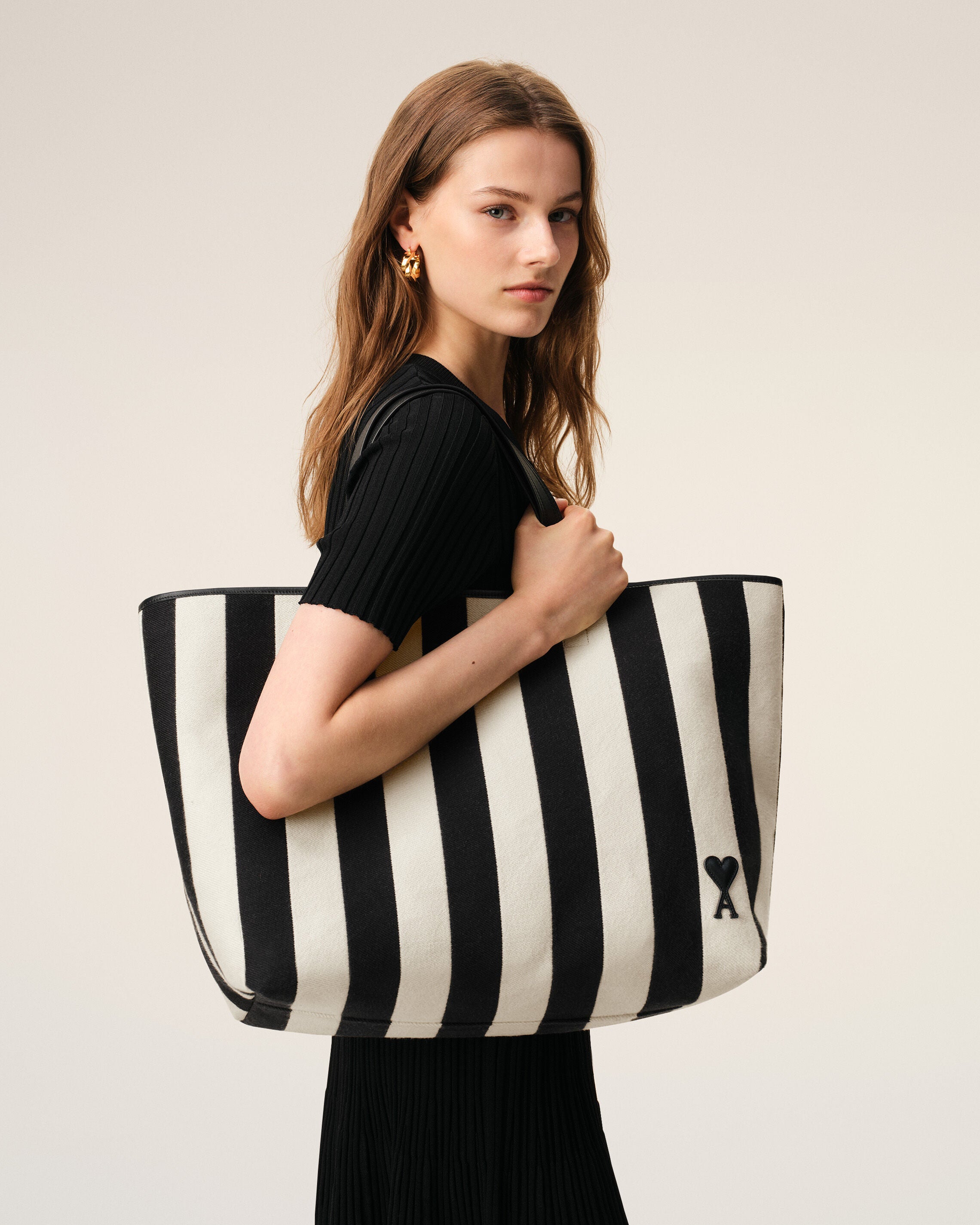 White Cotton Ami De Coeur Shopping Bag - 8