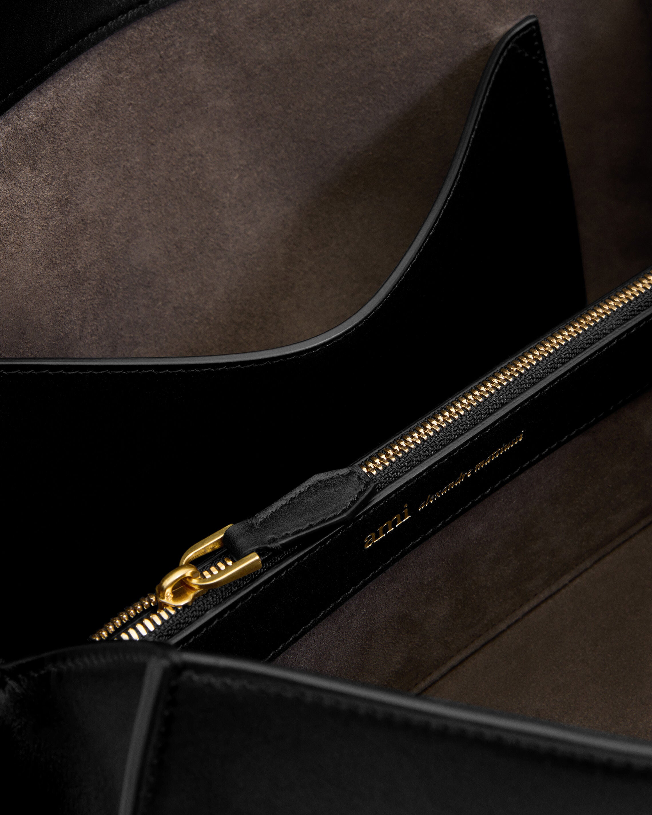 Black Cow Leather Small Mimi Bag - 12