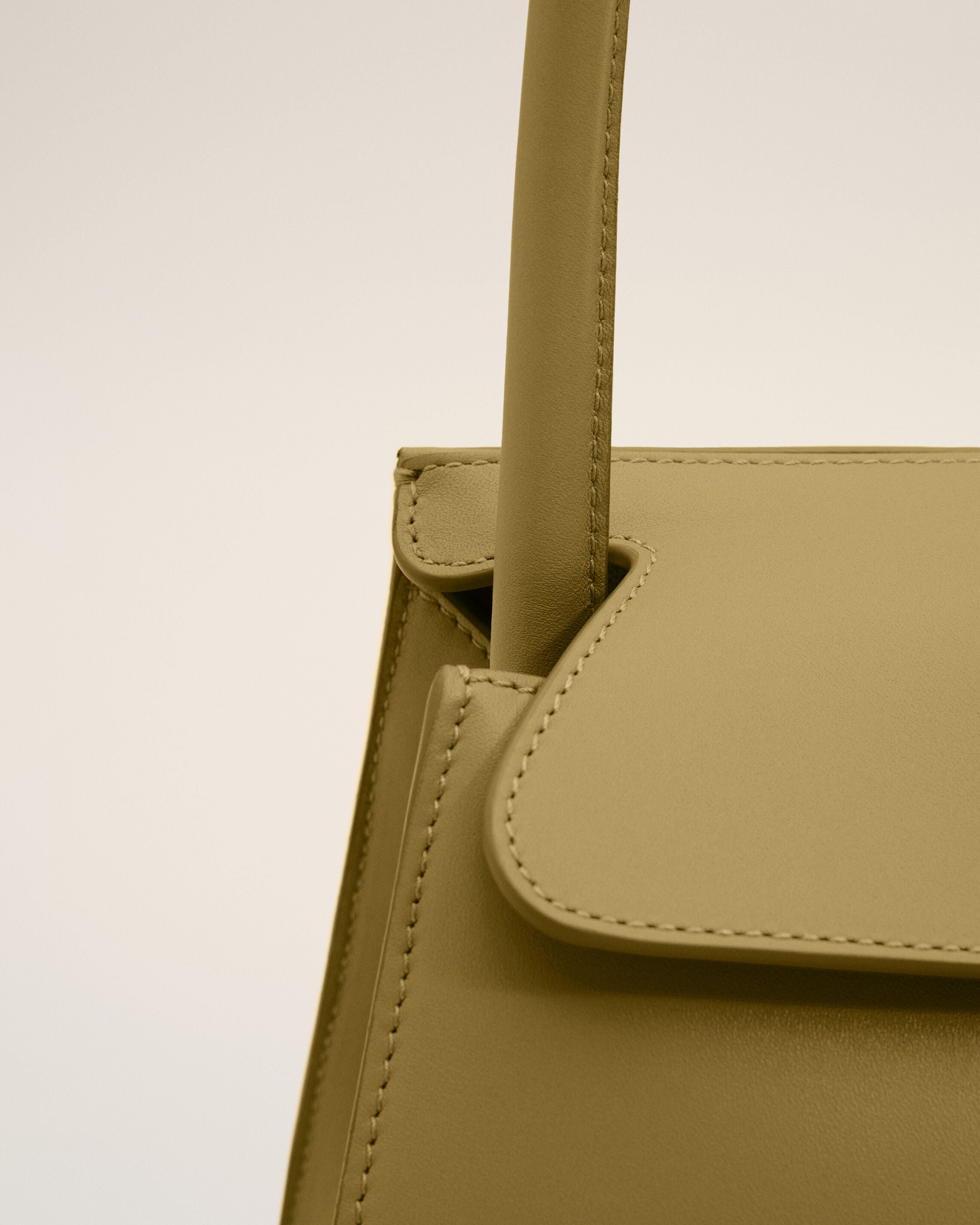 Bolso Mimi pequeño de piel de vaca verde - 12