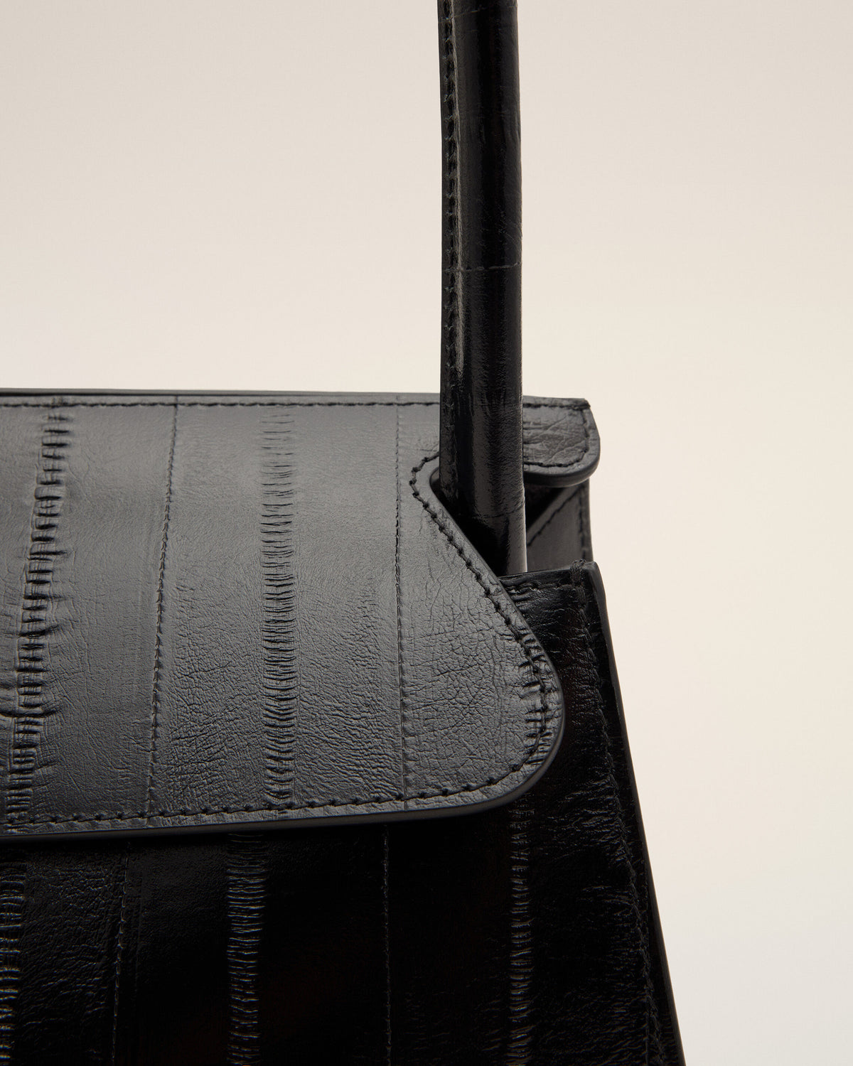 Petit sac Mimi noir en cuir de veau - 12
