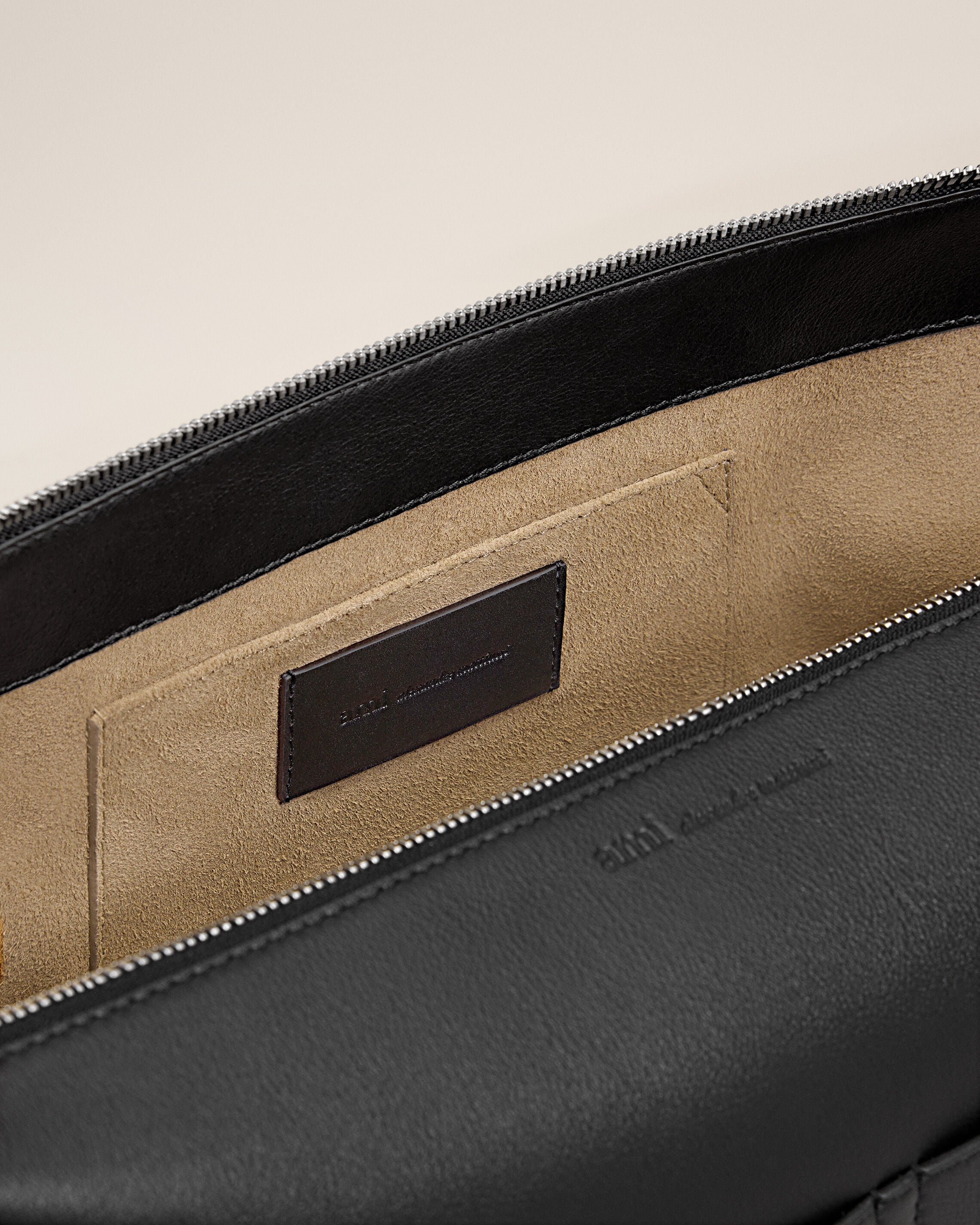 Black cow leather Carrousel zipped bag - 7