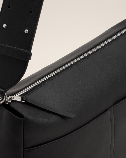 Bolso Carrousel grande de piel de becerro negro con cremallera - Hombre - 6 - AMI Paris - Ami Paris