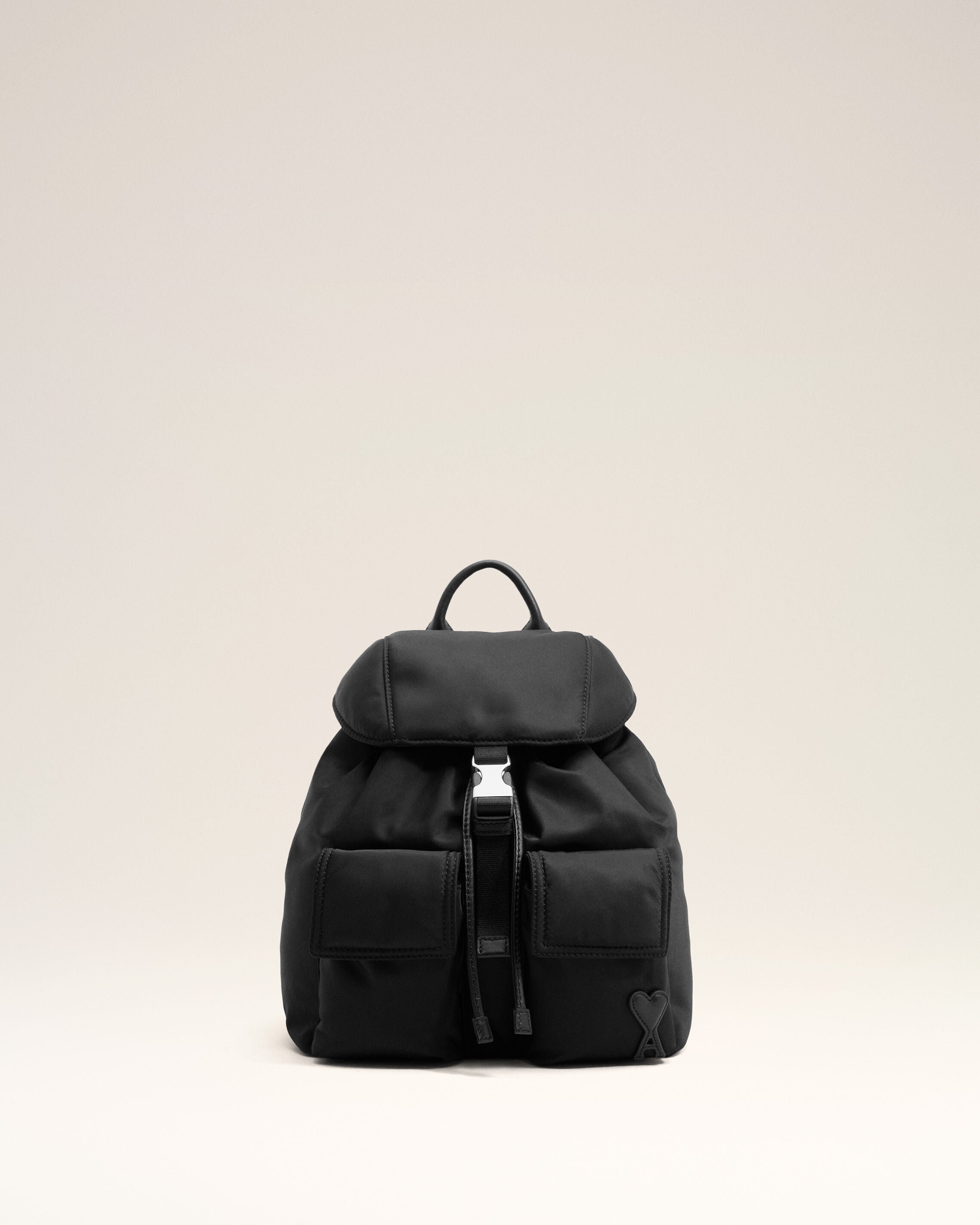 Petit sac à dos à rabat Marcel noir en nylon - 7
