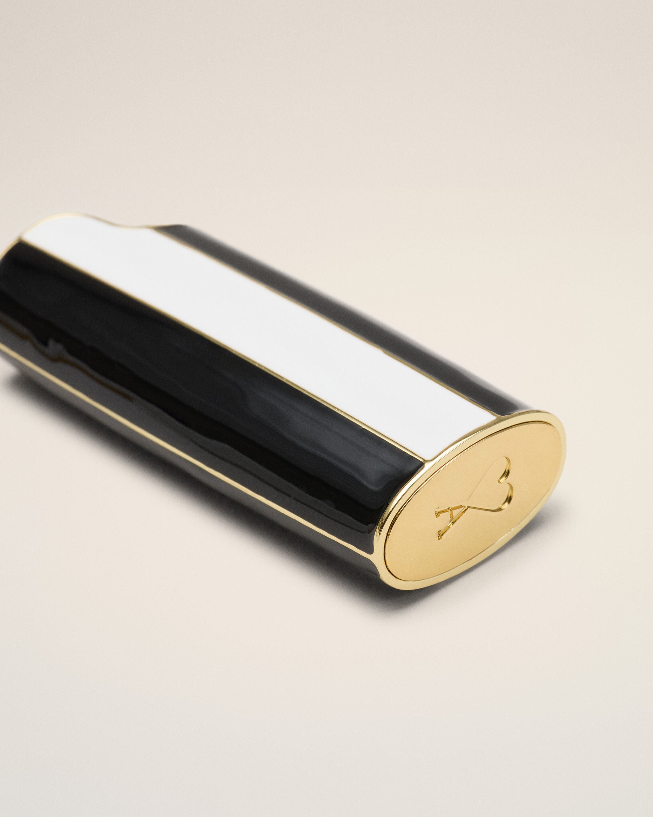 Gold Metal Ami De Coeur Briquet Holder - 4