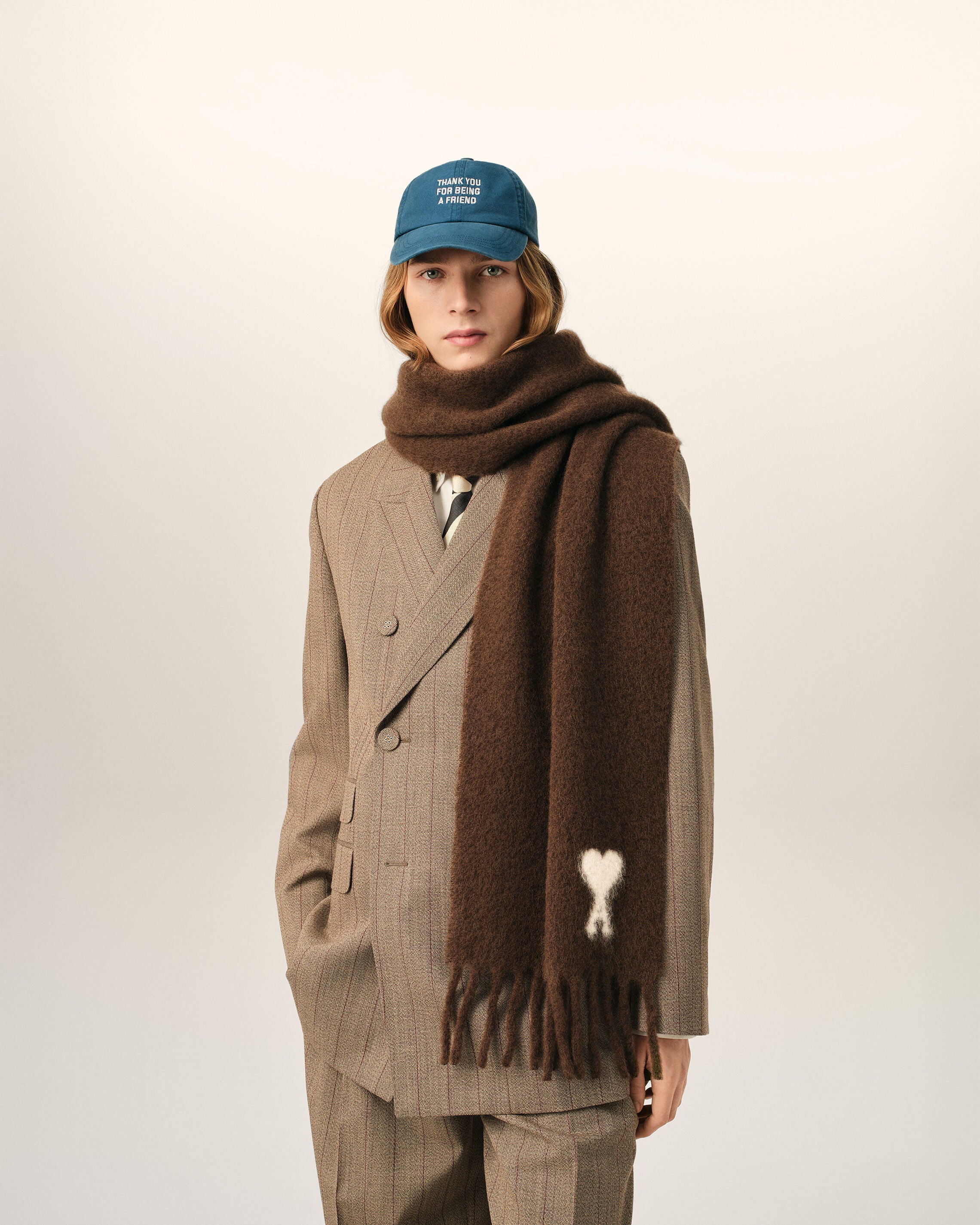 Brown alpaca scarf with Ami de Coeur - 2