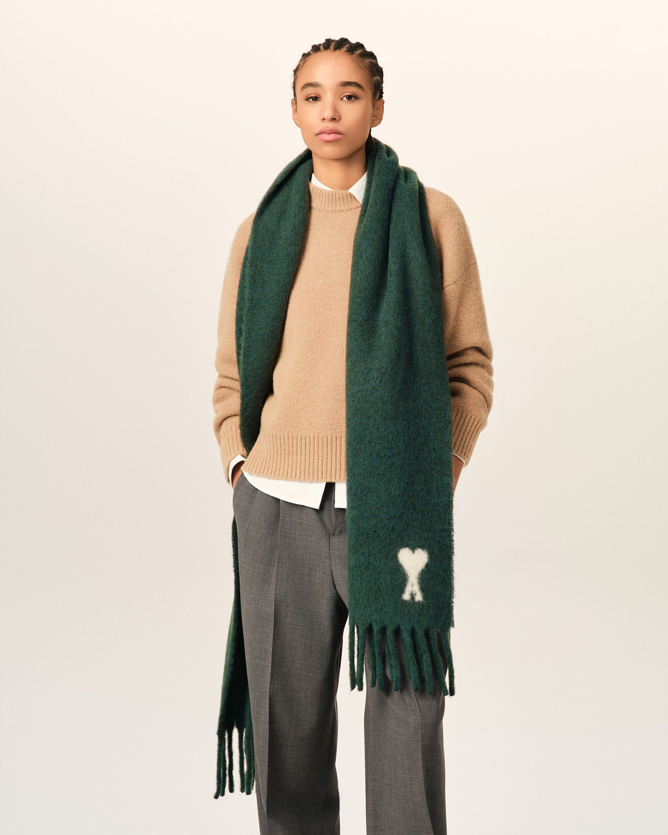 Green alpaca scarf with Ami de Coeur - 5