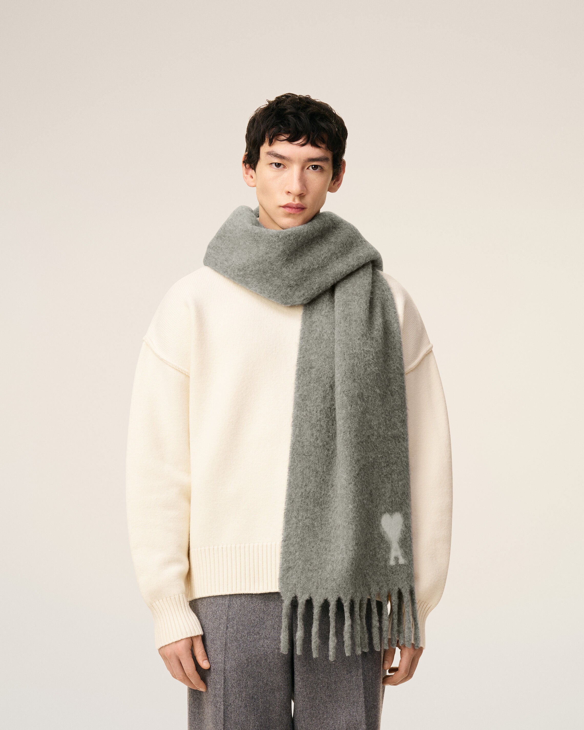 グレー アルパカ Ami De Coeur スカーフ グレー | AMI PARIS