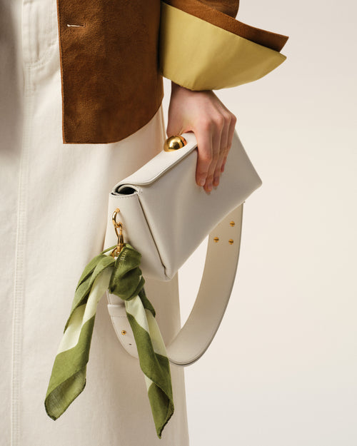                                     Foulard Vert Ami De Coeur Imprimé en Coton - 3                                 - Ami Paris